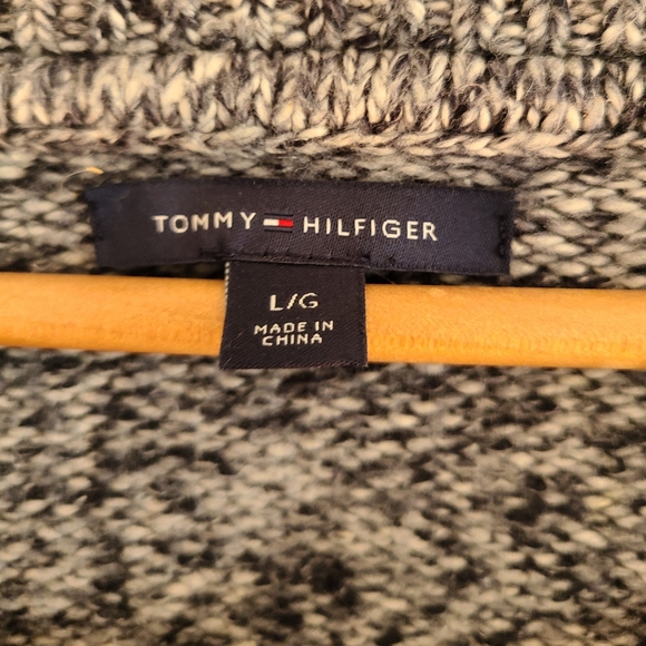 Tommy Hilfiger - Grey knit sweater - Picture 9 of 12